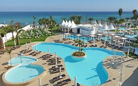 Sunrise Pearl Hotel & Spa